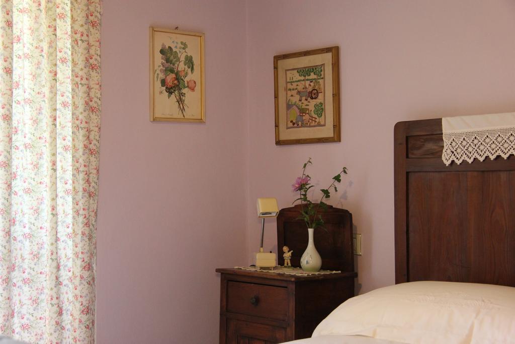 Poggio Dei Prugnoli Bed & Breakfast Tavoleto Luaran gambar